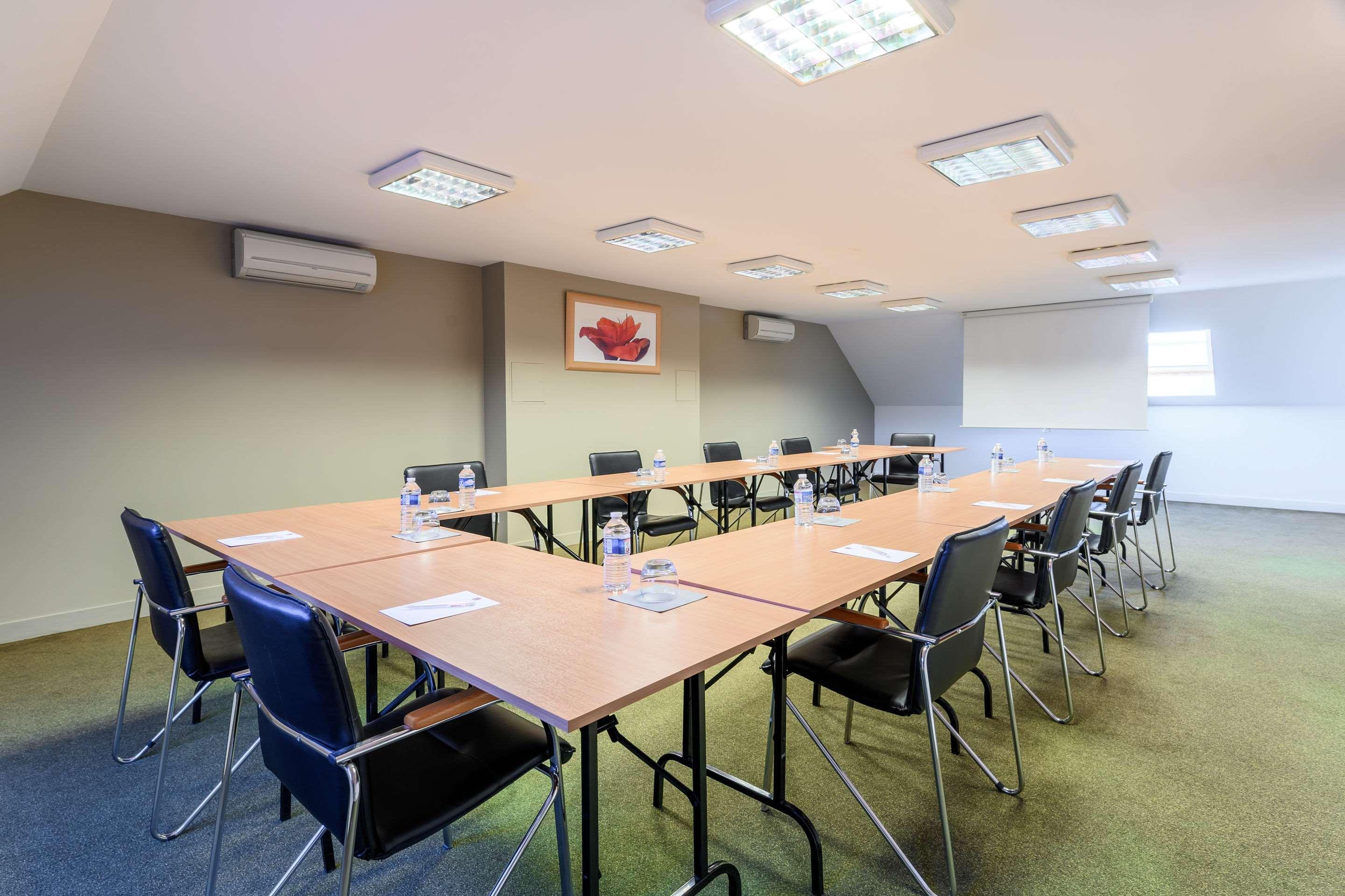 Comfort Hotel Orleans סרן מראה חיצוני תמונה