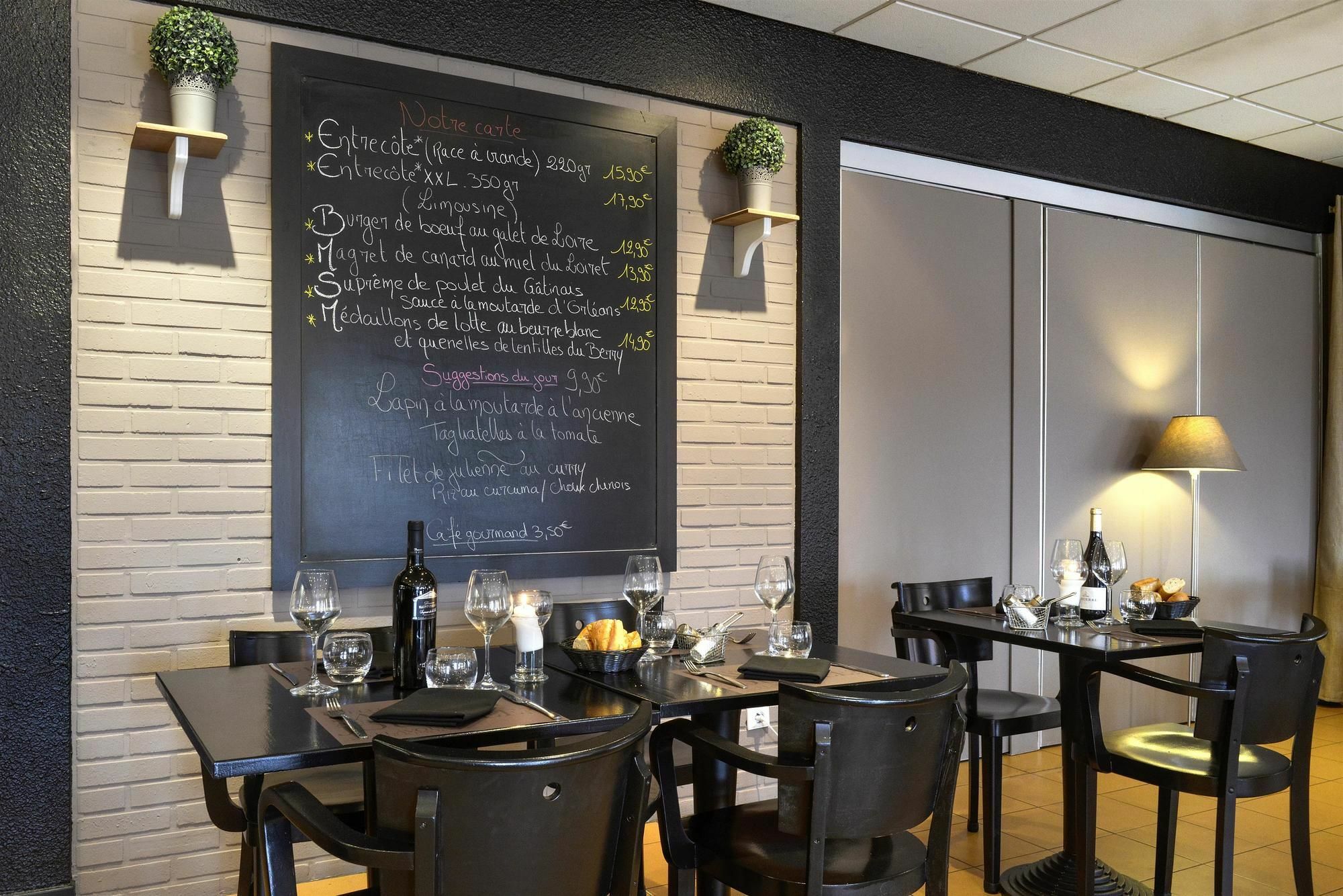Comfort Hotel Orleans סרן מראה חיצוני תמונה