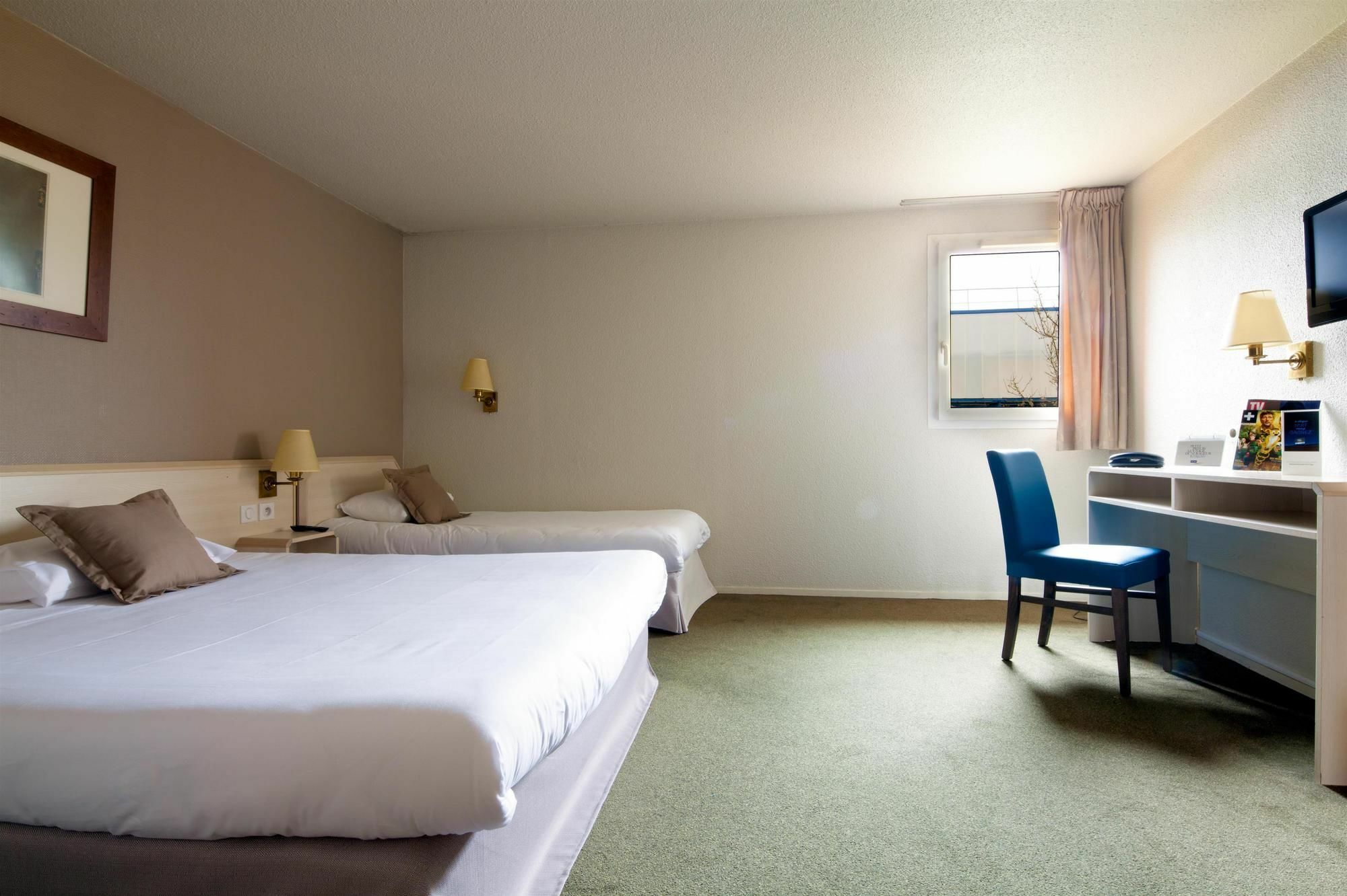 Comfort Hotel Orleans סרן מראה חיצוני תמונה